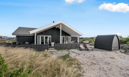 'Sibyll' -  from the sea 2