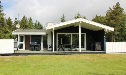 'Atla' - 2.5km from the sea