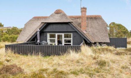 'Vladan' - 1.6km from the sea