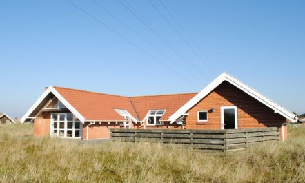 'Drusilla' - 800m from the sea 7