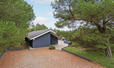 'Guththorm' - 600m from the sea 2