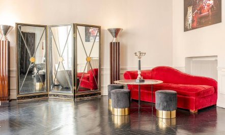 Le Contemporary Triangle D'Or 3