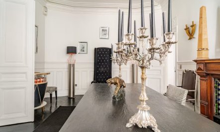 Le Contemporary Triangle D'Or 7