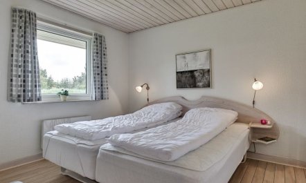 'Ameline' - 500m to the fjord 3