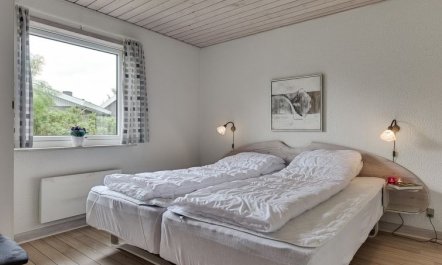 'Ameline' - 500m to the fjord 5