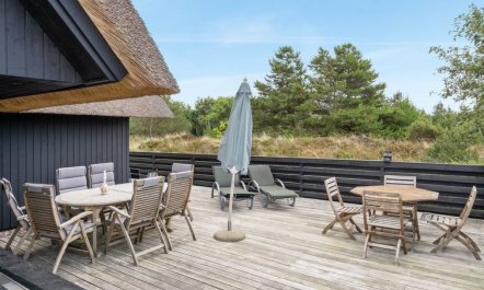 'Reiko' - 1.5km from the sea 4