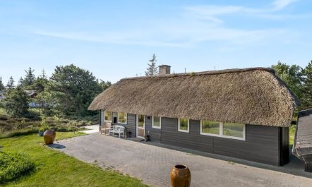 'Esma' - 3km from the sea 4