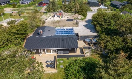 'Finne' - 800m from the sea 2