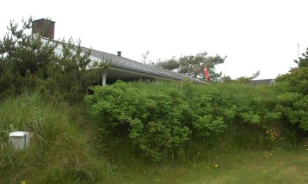 'Edite' - 500m from the sea 2