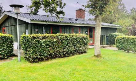 'Ridvan' - 500m from the sea