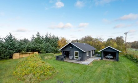 'Engeline' - 300m to the fjord 7