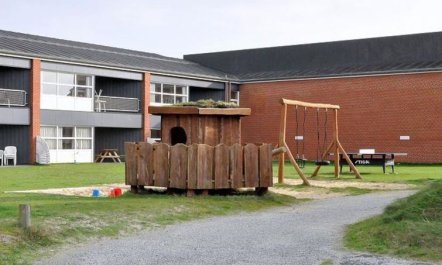 'Akai' - 100m from the sea 6