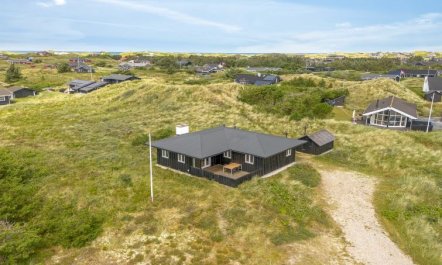 'Iken' - 500m from the sea 5