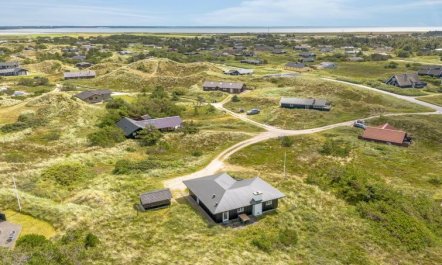 'Iken' - 500m from the sea 2