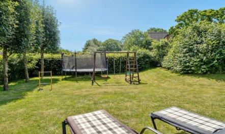 'Hwiting' - 200m from the sea 4