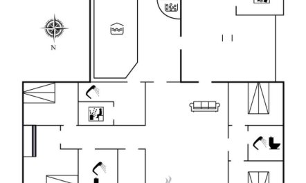 'Thana' - 1.4km from the sea 1