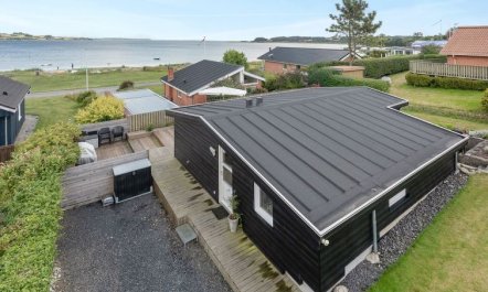 'Elain' -  from the sea 5