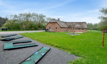 'Benthe' -  from the sea