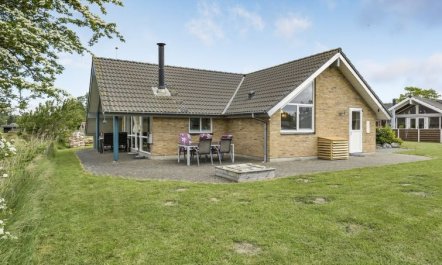 'Sigbritt' - 100m from the sea