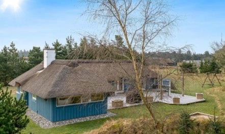 'Kenny' - 1.2km from the sea