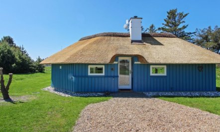 'Kenny' - 1.2km from the sea 3