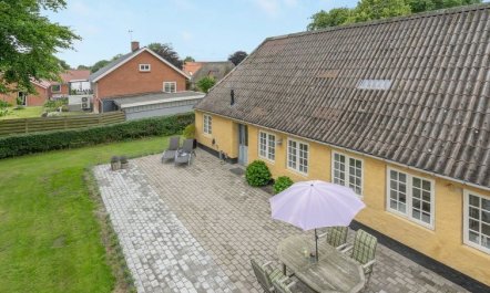 'Ilsa' - 9.8km from the sea 6