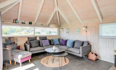 'Annalise' - 1km from the sea 7