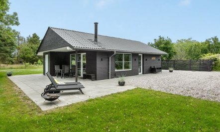 'Øn' -  from the sea