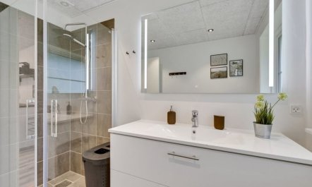 'Øn' -  from the sea 3