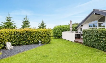 'Naimi' - 30km from the sea 2