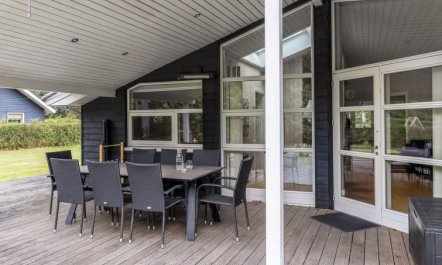 'Næwe' - 30km from the sea 2