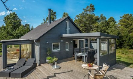 'Eliene' - 500m from the sea