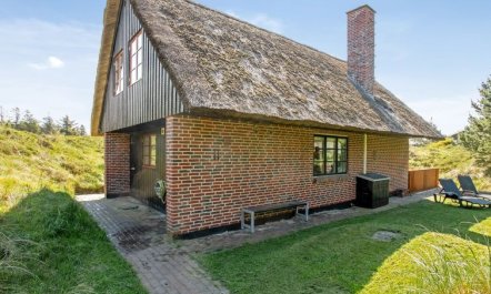 'Grita' - 500m from the sea