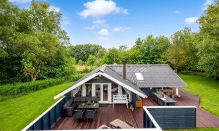 'Giselle' - 10km from the sea 5