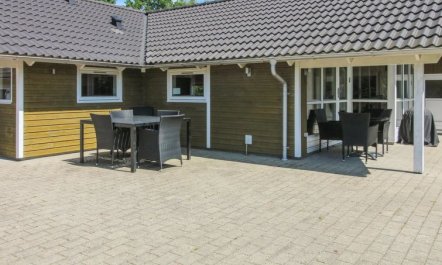 'Sanna' - 30km from the sea 2