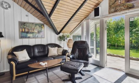 'Anselma' - 30km from the sea 4