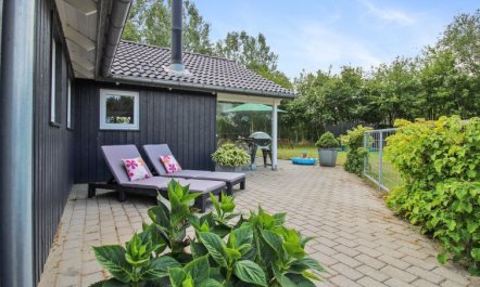 'Ulrikke' - 12km from the sea 6