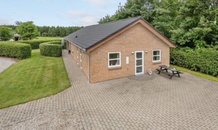 'Najdenka' - 25km from the sea 2