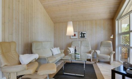 'Ebbi' - 36km from the sea 6