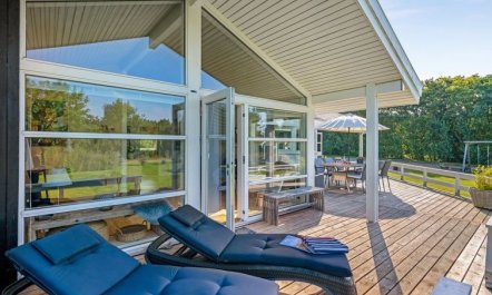 'Sviðandi' - 1.5km from the sea 5