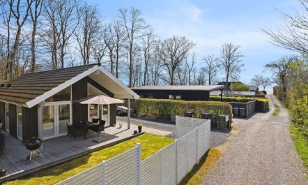 'Gunholm' - 150m from the sea 4