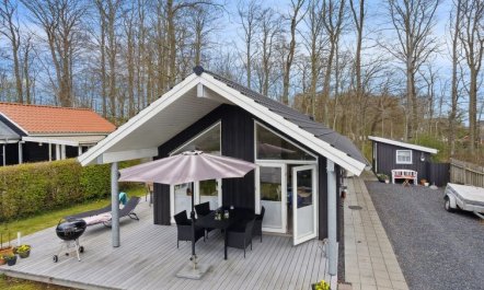 'Gunholm' - 150m from the sea 3