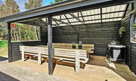 'Jensen' - 700m to the fjord 7