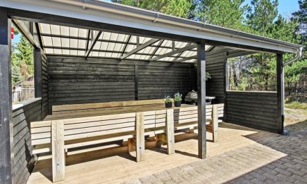 'Jensen' - 700m to the fjord 6