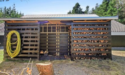 'Jensen' - 700m to the fjord 5