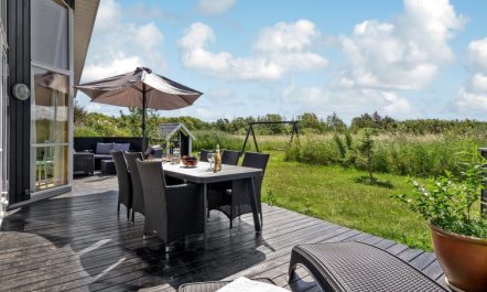 'Gudmunda' - 200m to the fjord 7