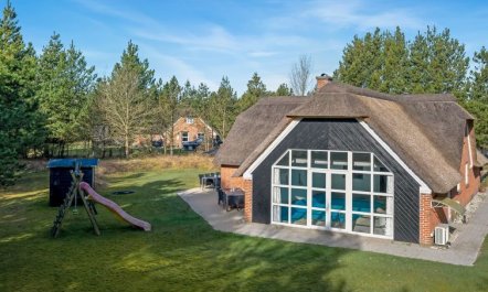 'Dorris' - 4.3km from the sea 2