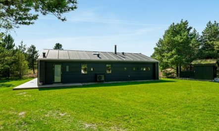 'Tea' - 2.7km from the sea 2