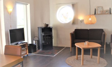 'Jænis' -  from the sea 3