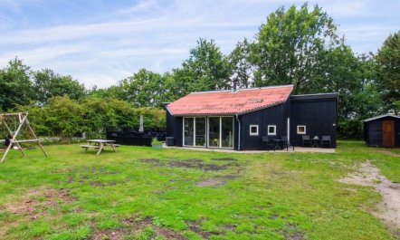 'Amanda' - 30km from the sea 4